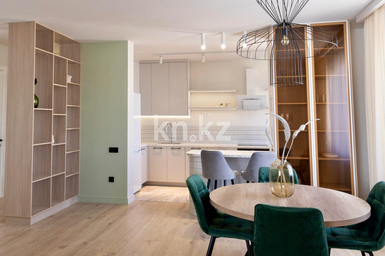 Продажа 2-комнатной квартиры, 75 м², пр. Райымбека - Продажа  двухкомнатных квартир в Алматы фото 1 из 23