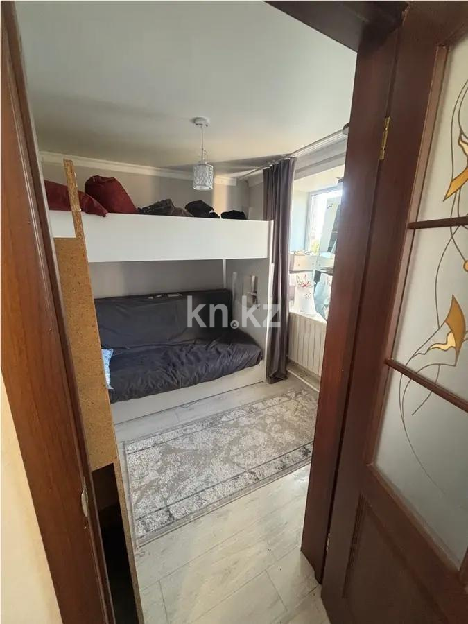 Продажа 3-комнатной квартиры, 47 м², ул. Ишимская, дом  64 - Продажа квартир без посредников в Караганде фото 3 из 5