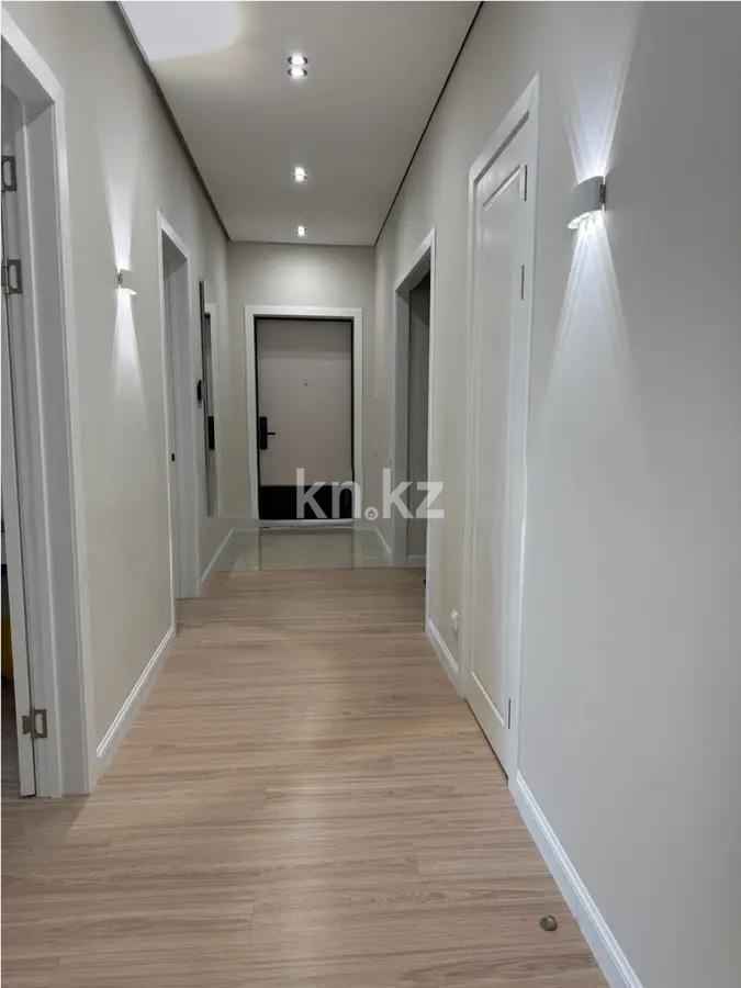 Продажа 4-комнатной квартиры, 136.8 м², ул. Токпанова, дом  8 в Астане - фото 6