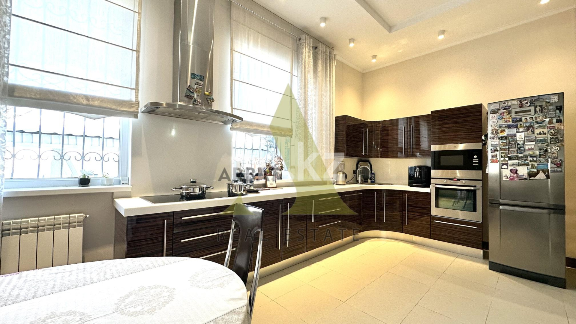 Продажа 5-комнатного дома, 197 м², ул. Сабденова - Продажа домов, коттеджей в Алматы фото 10 из 18