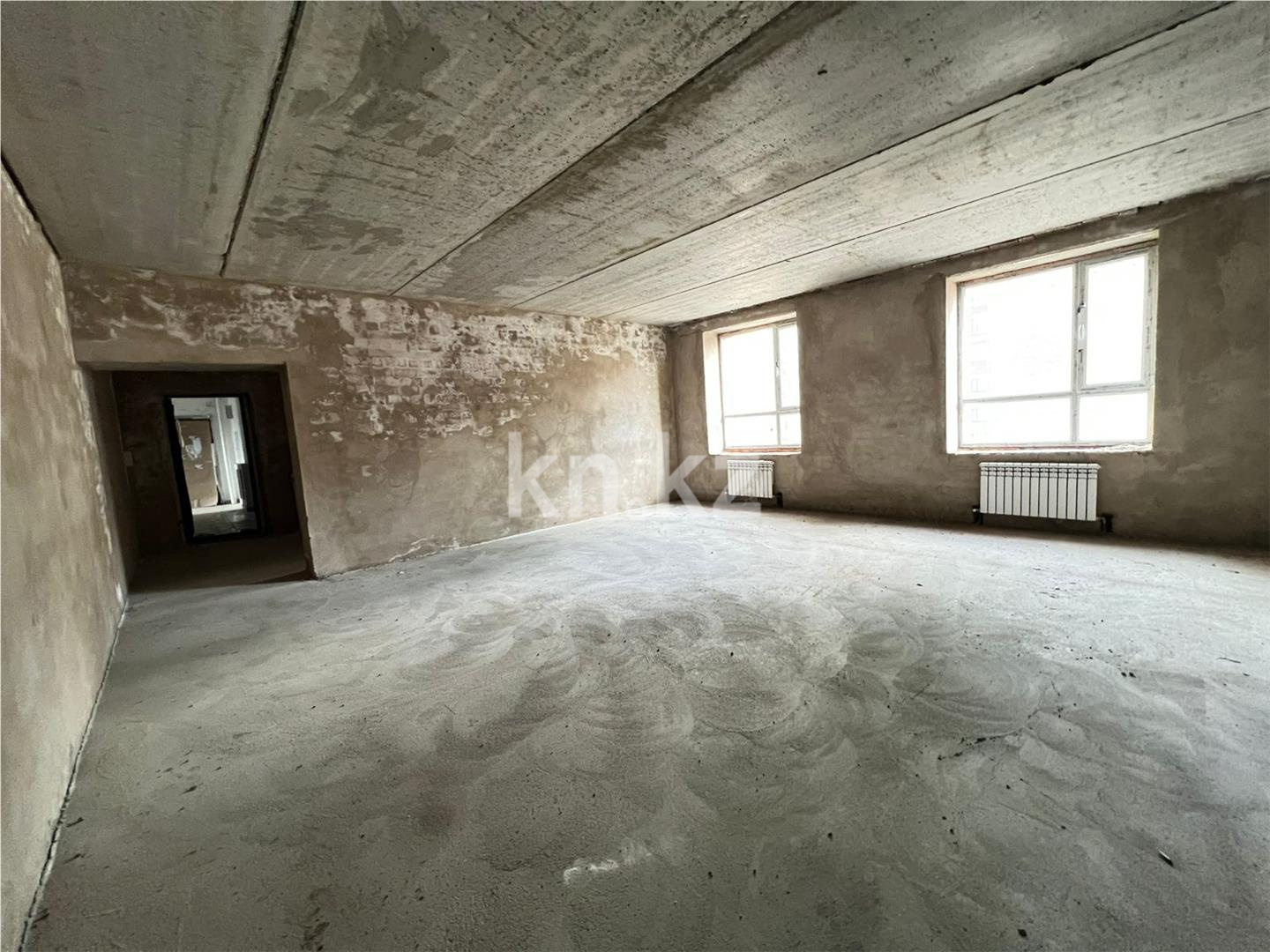 Продажа 2-комнатной квартиры, 64 м², 137 учетный квартал - Продажа  однокомнатных, двухкомнатных, трехкомнатных квартир в Караганде фото 1 из 12