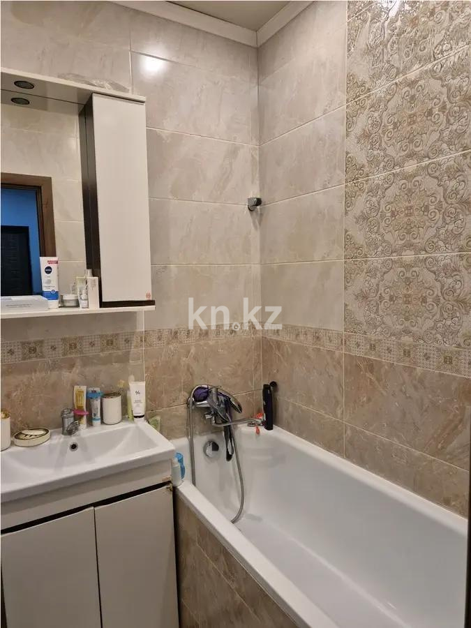 Продажа 3-комнатной квартиры, 75.8 м² в Алматы - фото 5