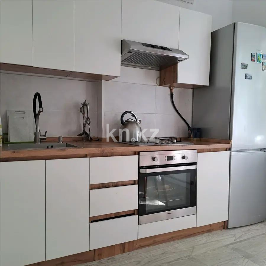 Продажа 3-комнатной квартиры, 72 м², ул. Богенбай батыра, дом  169 - Продажа квартир в Казахстане фото 3 из 4