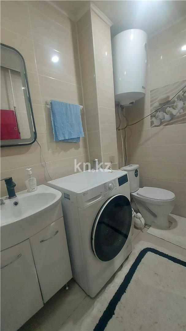 Продажа 3-комнатной квартиры, 65 м² - Продажа квартир в Караганде в Майкудуке - страница 16 фото 12 из 14