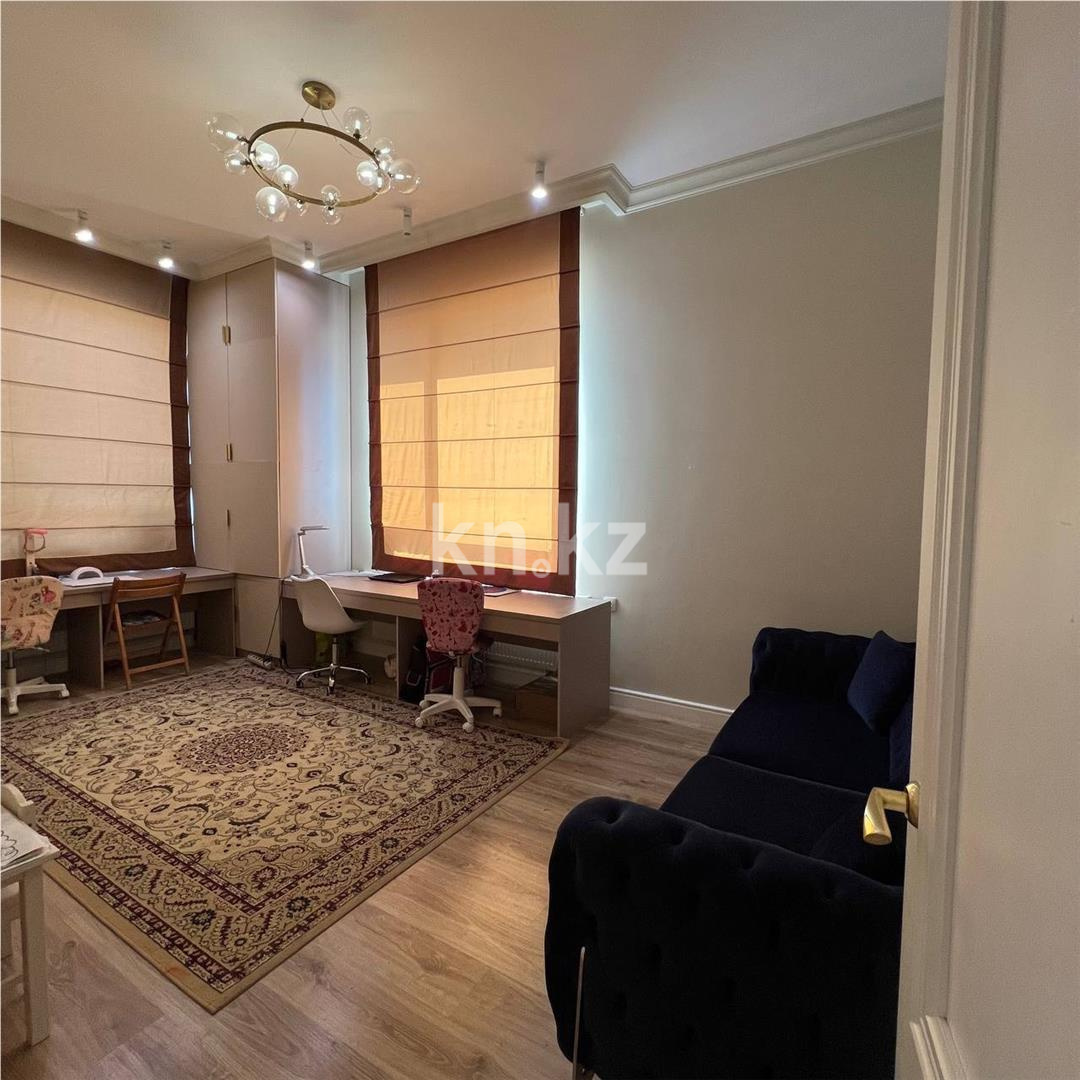 Продажа 4-комнатной квартиры, 140.7 м², ул. Е-900 в Астане - фото 8