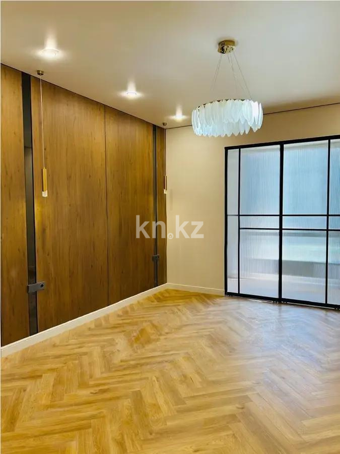 Продажа 4-комнатной квартиры, 140 м² в Алматы - фото 2