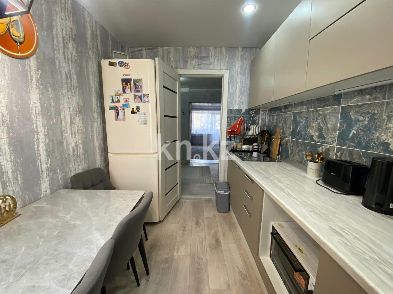 Продажа 3-комнатной квартиры, 59 м², ул. Маметовой, дом  93 - Продажа квартир в Караганде фото 7 из 13