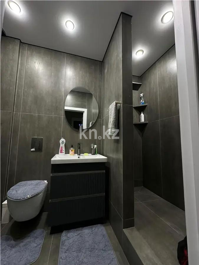 Продажа 2-комнатной квартиры, 56 м², ул. Омарова, дом  3 в Алматы - фото 4