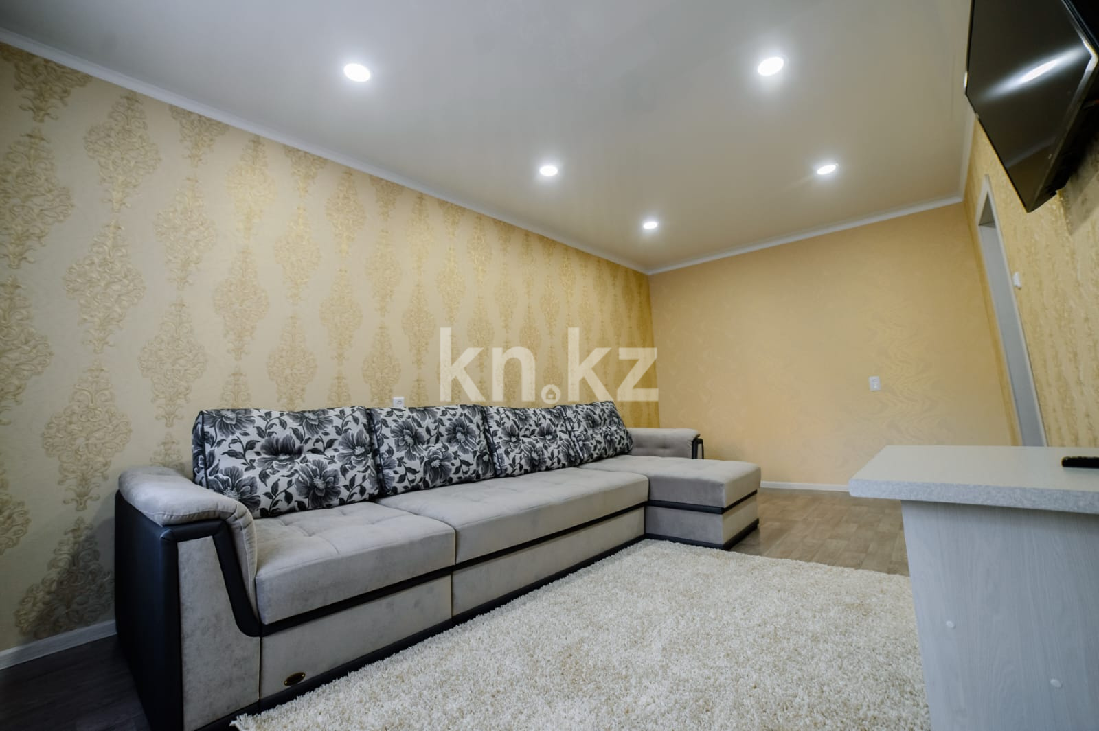 Аренда 2-комнатной квартиры посуточно, 53 м² - Недвижимость в Темиртау - страница 9 фото 6 из 38