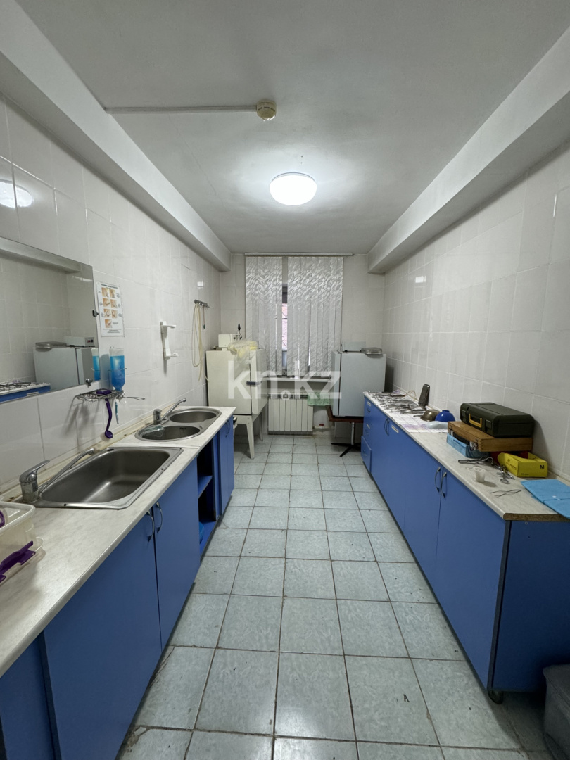 Продажа , 364 м², ул. Лободы, дом  43 - Продажа офисных и торговых помещений в Караганде с фото фото 3 из 22