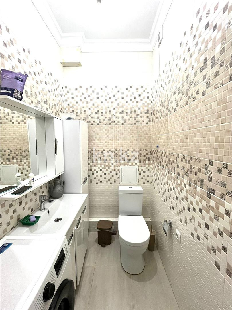 Продажа 2-комнатной квартиры, 80 м², ул. Сыганак в Астане - фото 10