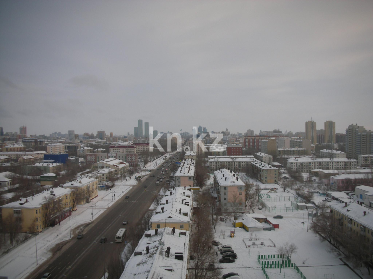 Продажа 3-комнатной квартиры, 93 м², пр. Женис, дом  67 - ул. Молдагуловой в Астане - фото 2