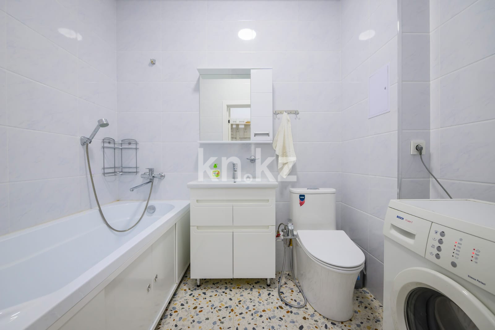 Аренда 3-комнатной квартиры посуточно, 75 м² - Аренда трехкомнатных квартир посуточно в Алматы фото 11 из 18