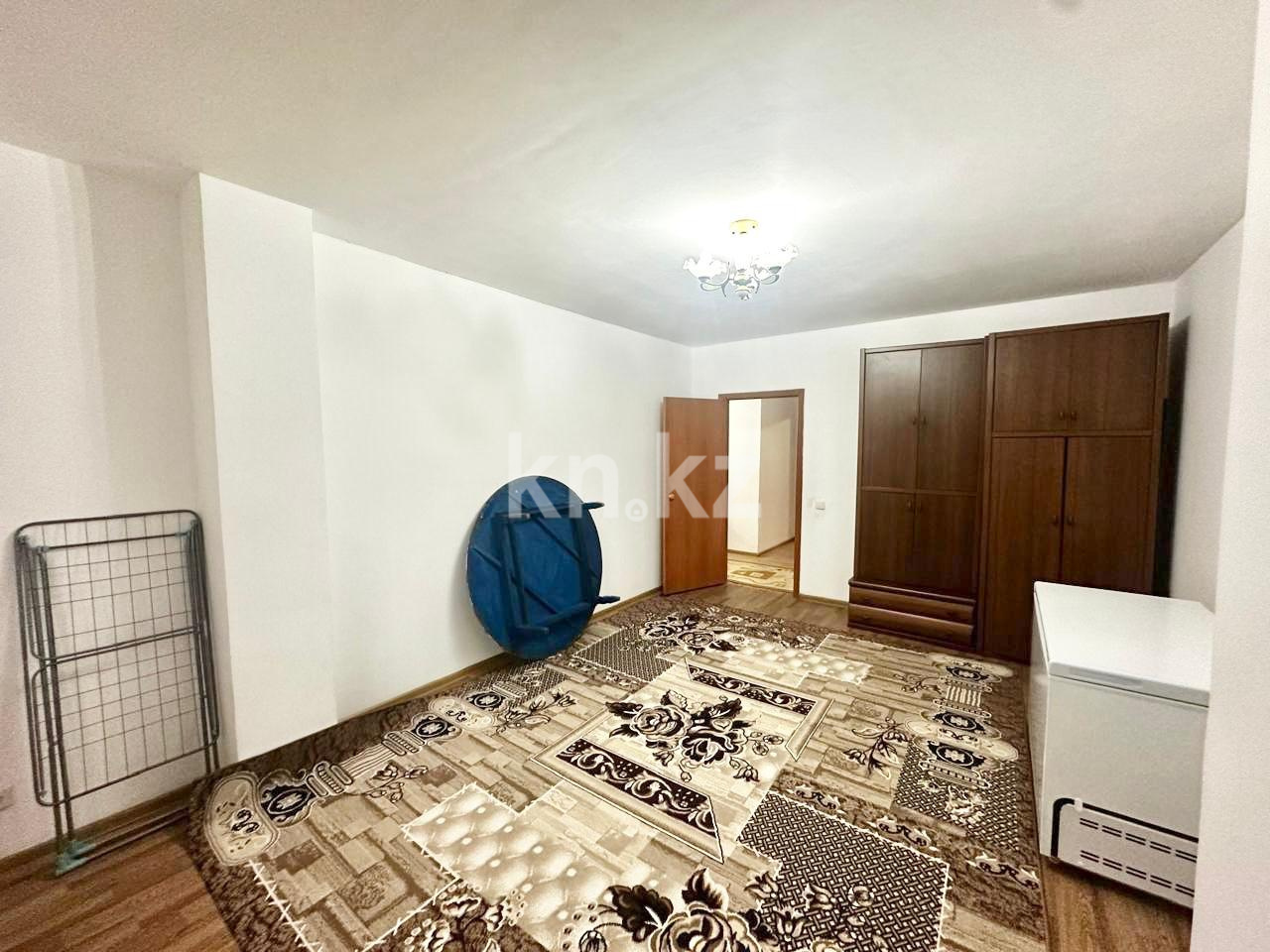 Продажа 3-комнатной квартиры, 94 м², мкр-н Голубые Пруды в Караганде - фото 6