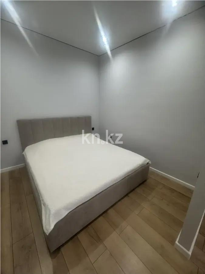 Продажа 1-комнатной квартиры, 41 м², ул. Си Синхая, дом  17 в Алматы - фото 2