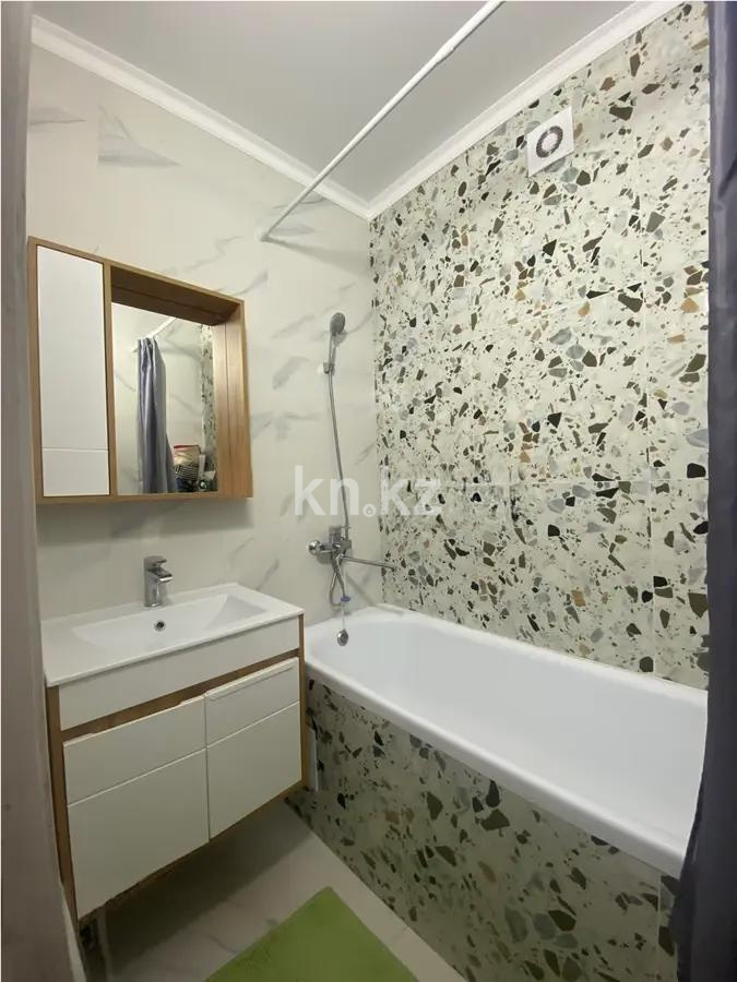 Продажа 2-комнатной квартиры, 65 м², ул. Нажимеденова, дом  17 в Астане - фото 3