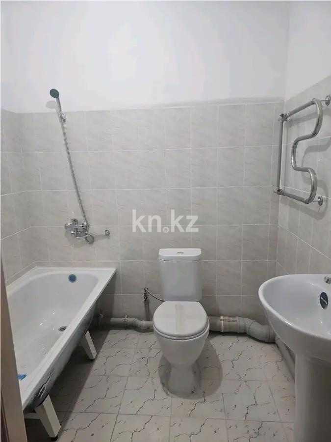 Продажа 2-комнатной квартиры, 69.4 м² в Алматы - фото 3