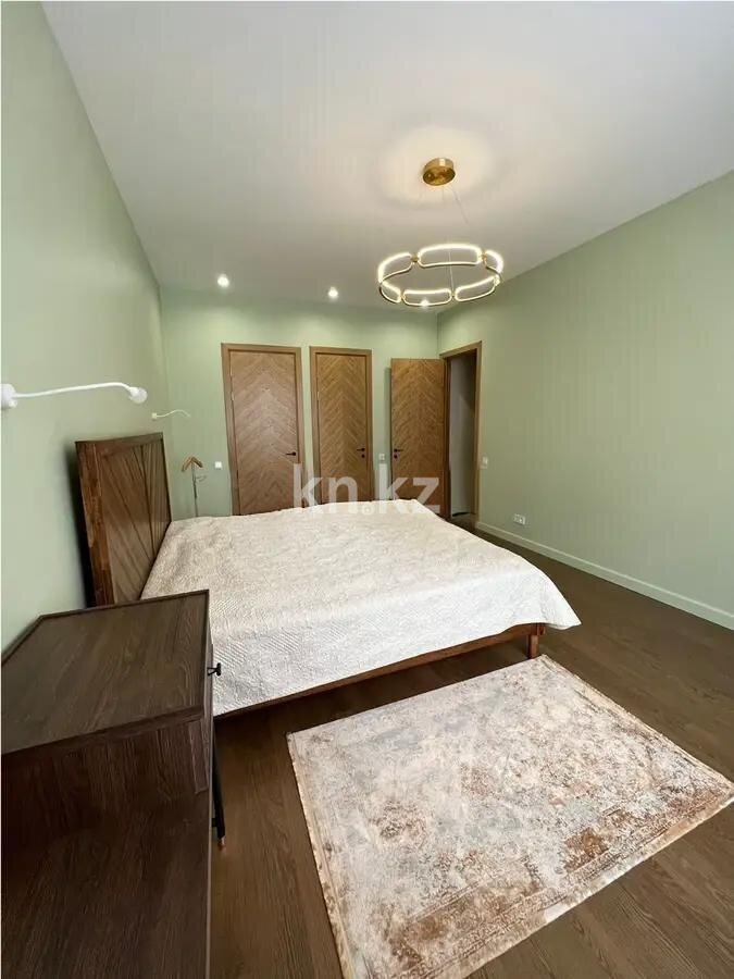 Продажа 4-комнатной квартиры, 140 м² в Астане - фото 2