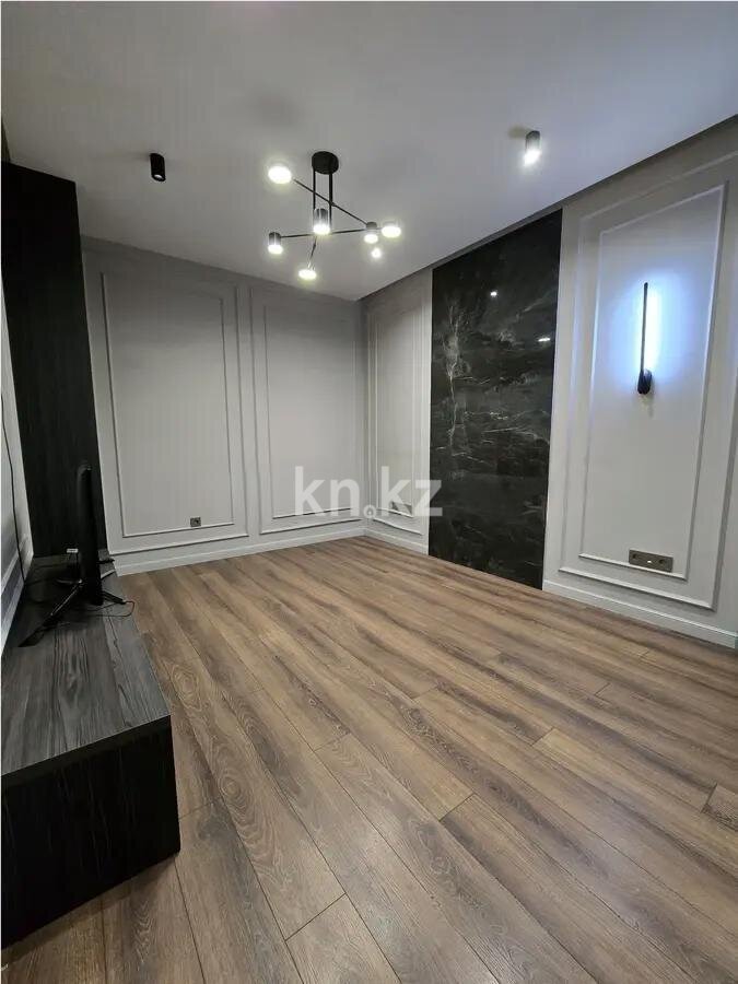 Продажа 1-комнатной квартиры, 40 м² в Астане
