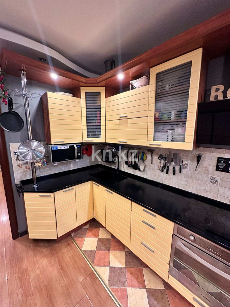 Продажа 3-комнатной квартиры, 67 м², ул. Сатпаева в Алматы - фото 4