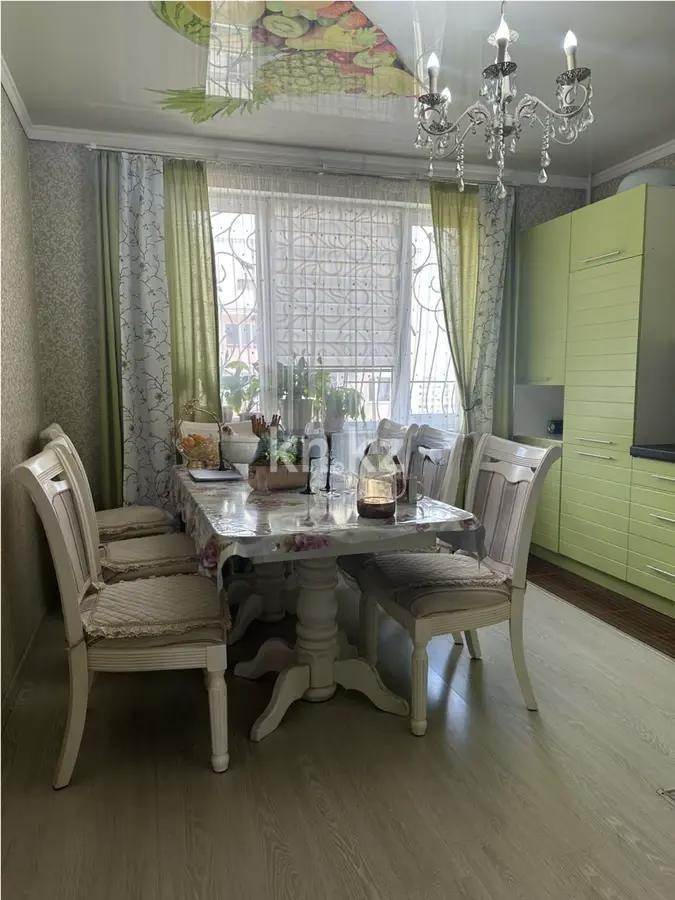 Продажа 3-комнатной квартиры, 102.5 м², мкр-н Аксай-4, дом  121 в Алматы - фото 4