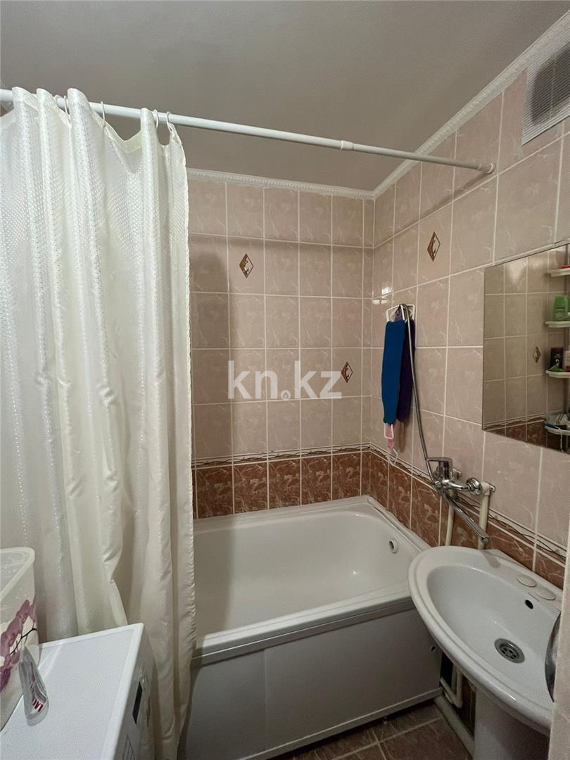 Продажа 2-комнатной квартиры, 52 м², ул. Сатыбалдина - Продажа квартир в Караганде фото 9 из 16