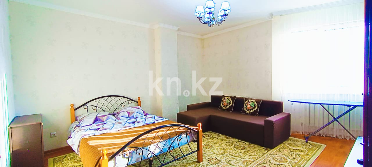 Аренда 1-комнатной квартиры посуточно, 45 м², ул. Сарайшык, дом  5 - Караоткель - Аренда жилой и коммерческой недвижимости в Казахстане фото 1 из 11