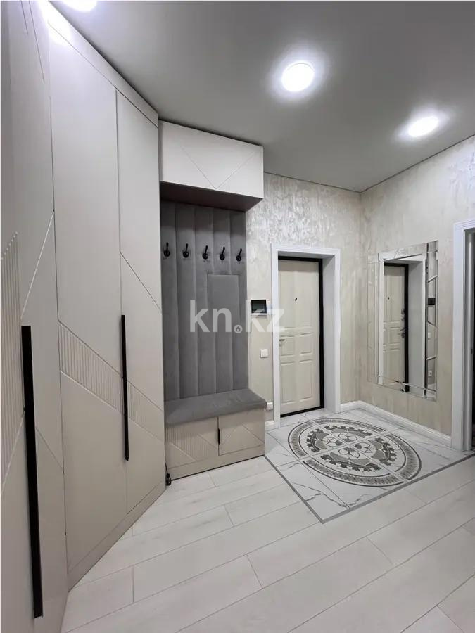 Продажа 3-комнатной квартиры, 87 м², мкр-н Степной-3, дом  1/4 в Караганде - фото 3