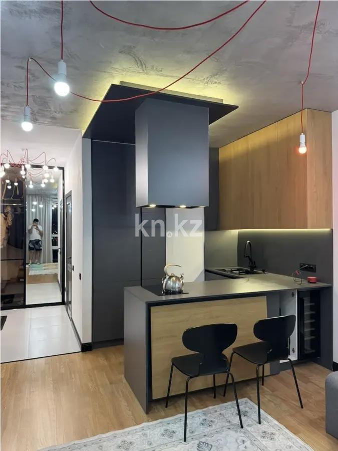 Продажа 2-комнатной квартиры, 40 м², пр. Аль-Фараби, дом  11 - Продажа квартир в Казахстане фото 1 из 4