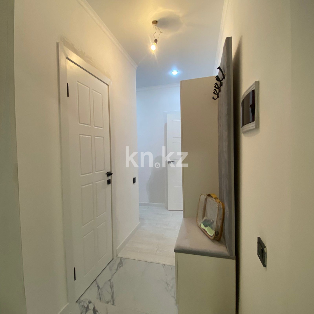 Аренда 1-комнатной квартиры, 35 м² - Аренда квартир помесячно в р-не Нура Астаны фото 2 из 3