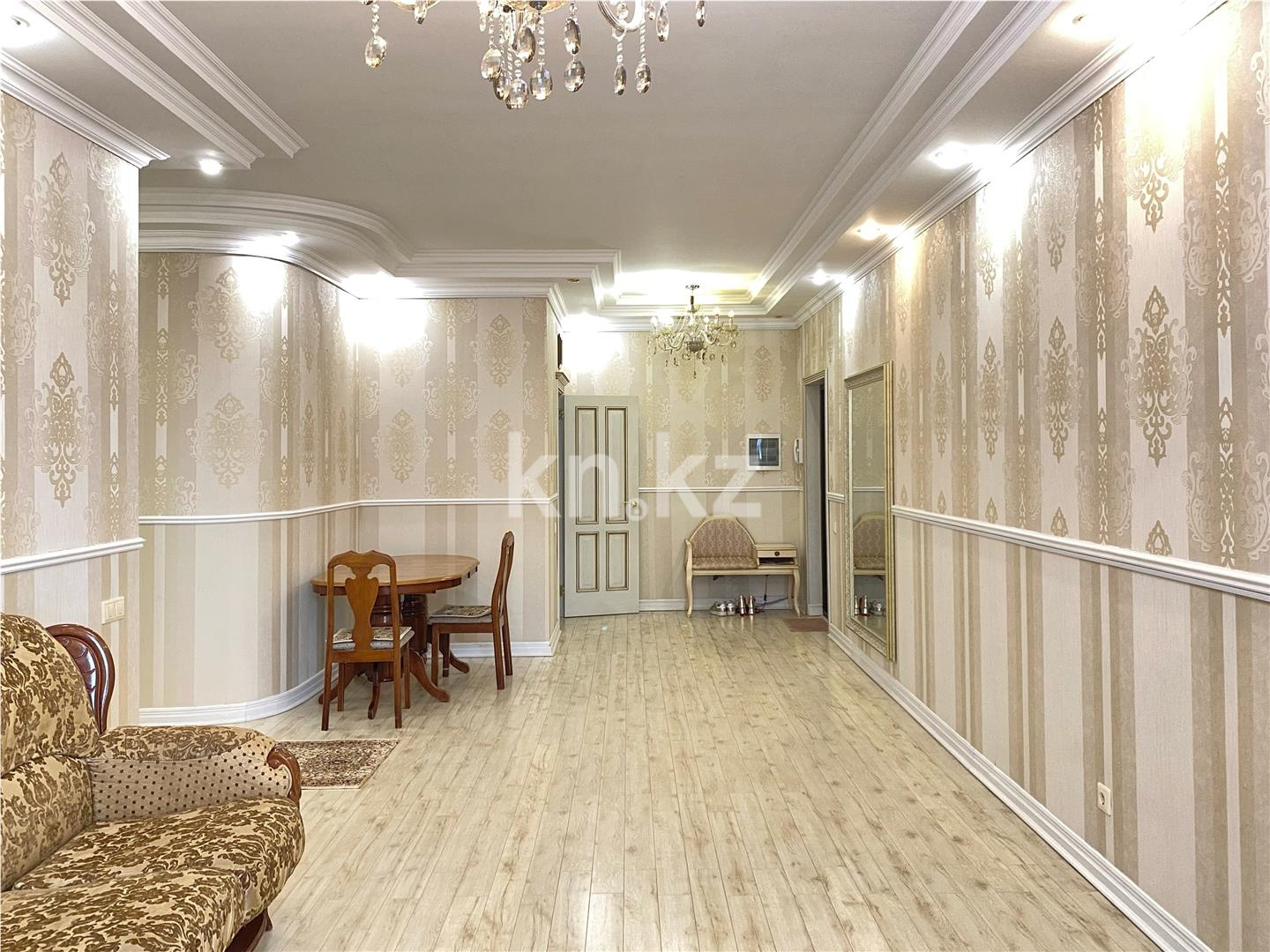 Продажа 4-комнатной квартиры, 119 м², ул. Керей, Жанибек хандар в Астане - фото 2