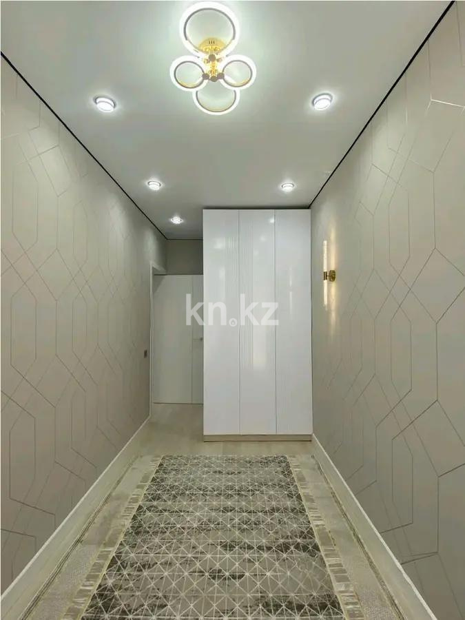 Продажа 2-комнатной квартиры, 38 м², ул. Жолымбет, дом  42/5 в Алматы - фото 2