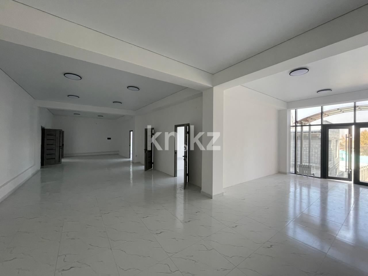 Продажа , 380 м², Бирлик, дом  1б - Продажа и аренда недвижимости в Алматинской области фото 4 из 9