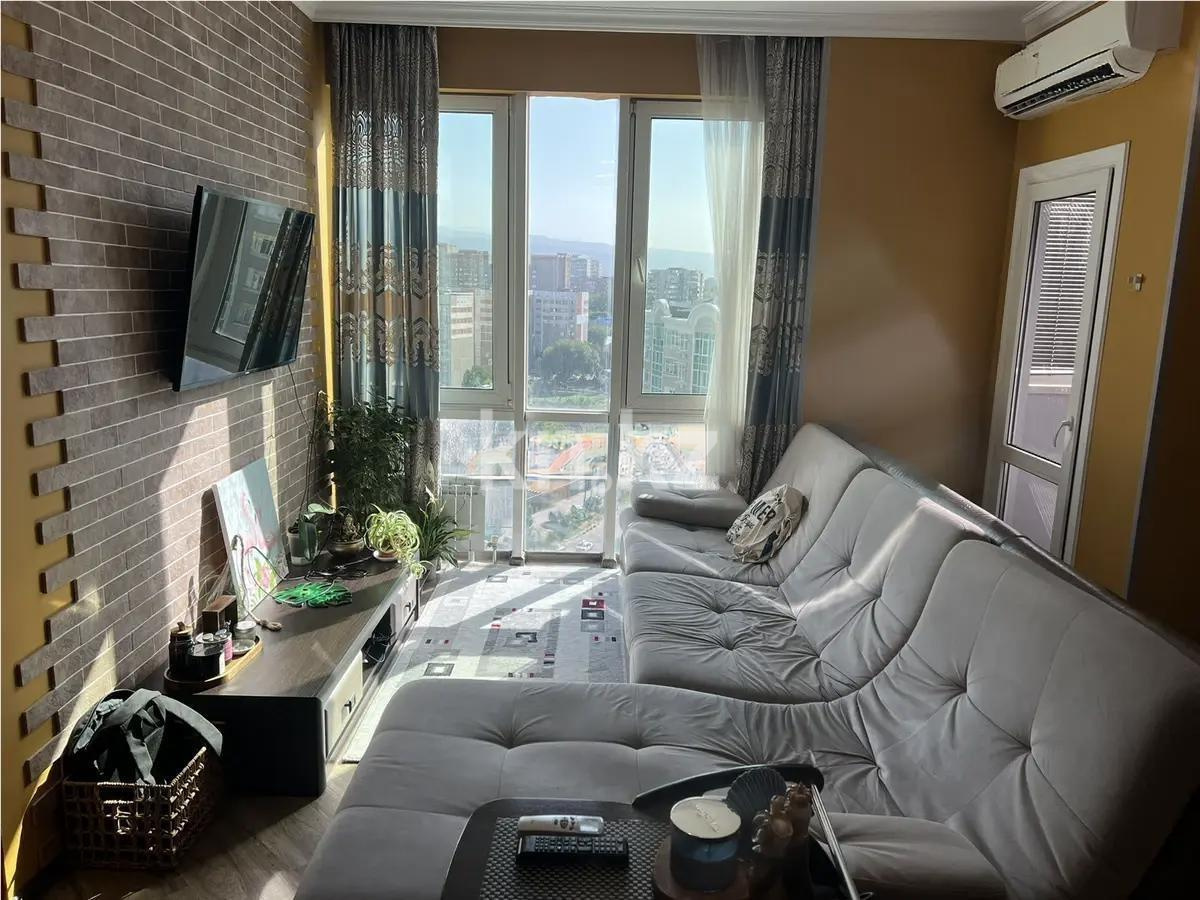 Продажа 3-комнатной квартиры, 80 м², ул. Навои, дом  74 - Продажа  трехкомнатных квартир в Алматы без посредников фото 1 из 13