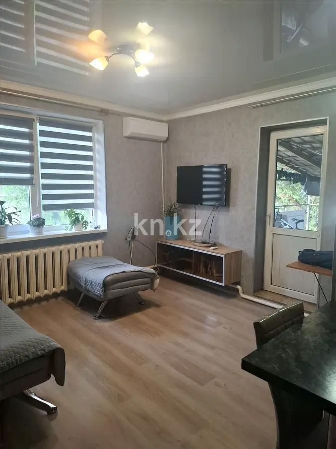 Продажа 3-комнатной квартиры, 46 м², ул. Айтеке би, дом  16 - Продажа квартир в Алматы фото 2 из 8
