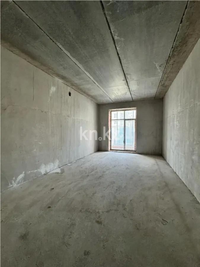 Продажа 4-комнатной квартиры, 131.2 м², ул. Аманжолова, дом  20 - Продажа квартир в Астане без посредников фото 1 из 4