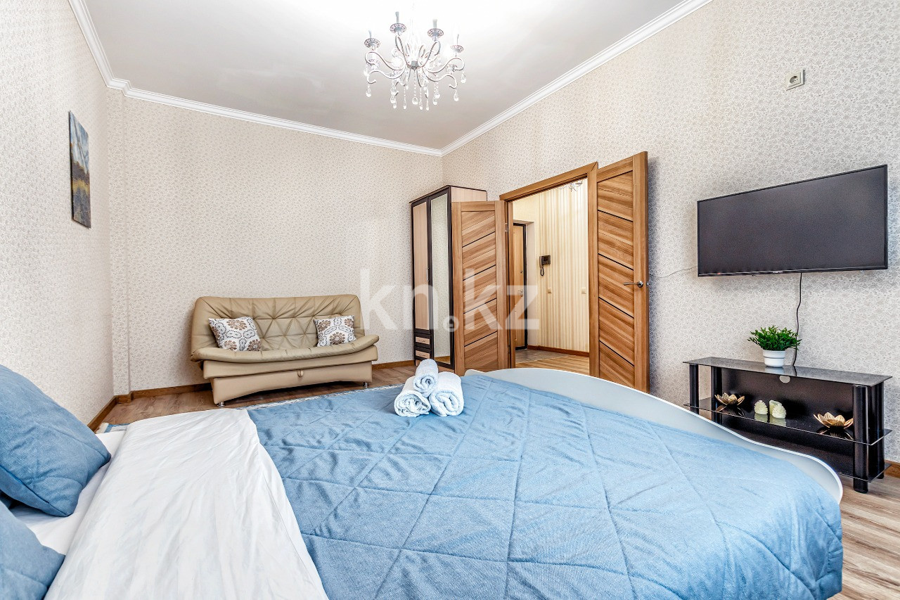 Аренда 1-комнатной квартиры посуточно, 45 м², ул. Бектурова, дом  1 в Астане - фото 4