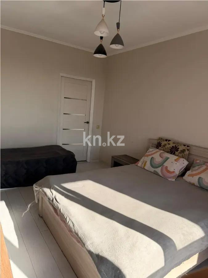 Продажа 1-комнатной квартиры, 50 м², пр. Сейфуллина, дом  51 - Продажа квартир без посредников в Алматы фото 1 из 2