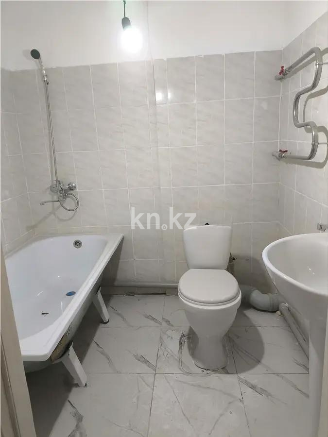 Продажа 2-комнатной квартиры, 70.1 м² в Алматы - фото 3