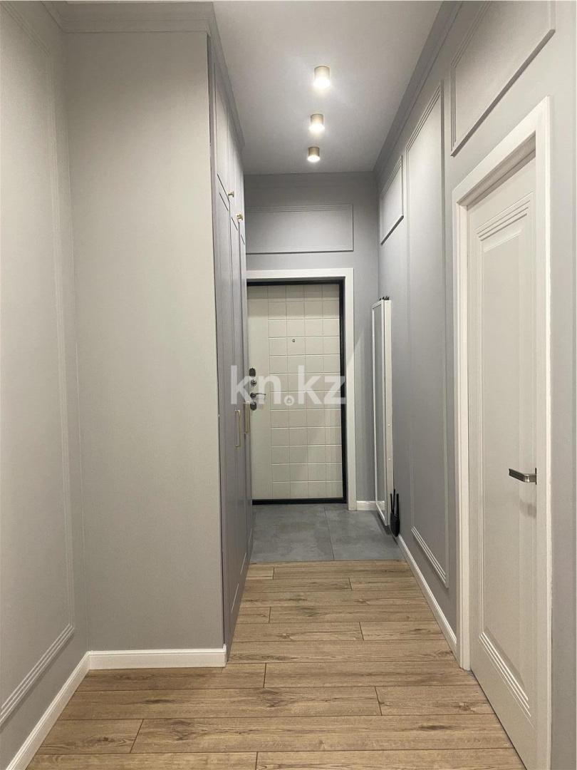 Продажа 4-комнатной квартиры, 98.7 м², ул. Казыбек би в Астане - фото 22