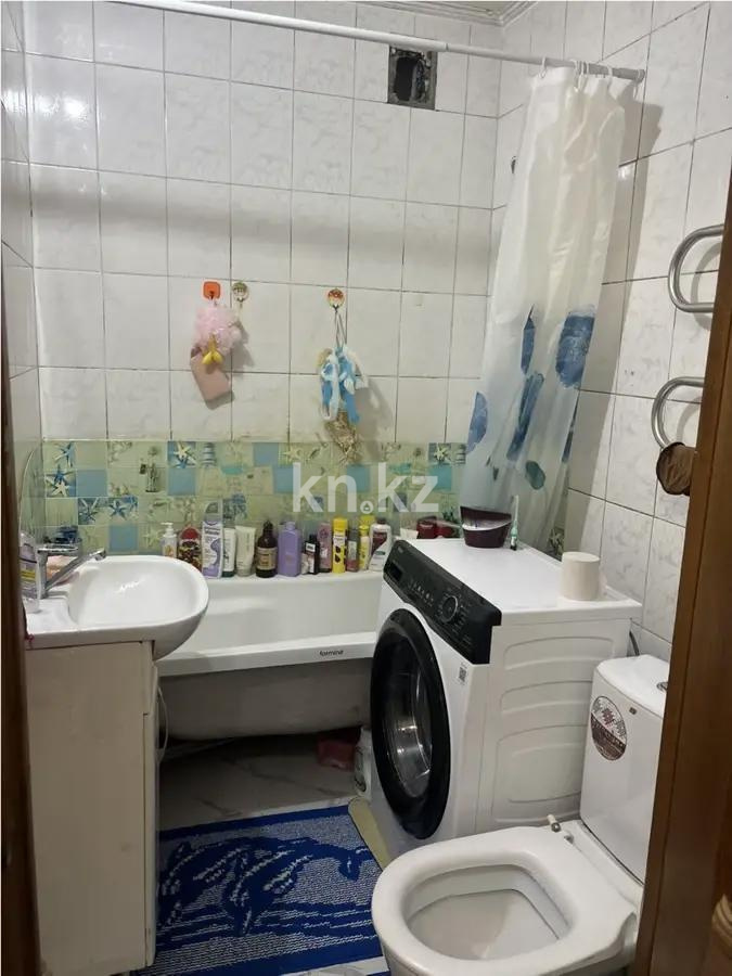 Продажа 2-комнатной квартиры, 45 м², мкр-н Казахфильм, дом  8 в Алматы - фото 4