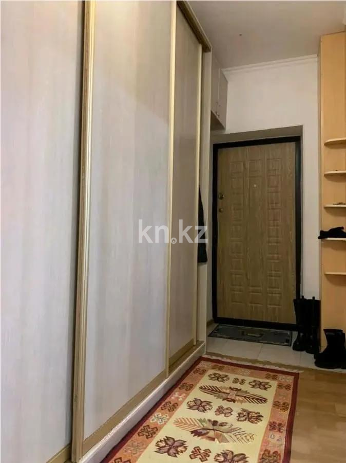 Продажа 2-комнатной квартиры, 38 м², ул. Байтурсынова, дом  37 в Астане - фото 5