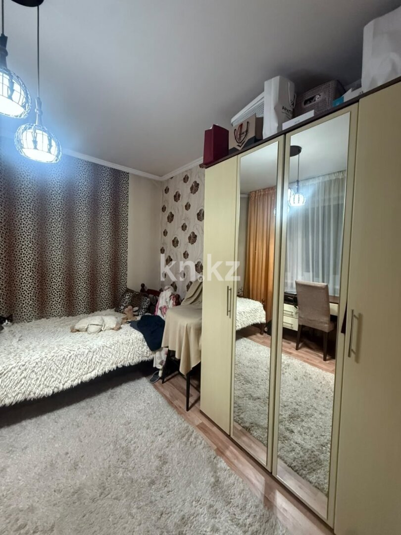 Продажа 4-комнатной квартиры, 61.9 м² в Караганде - фото 6
