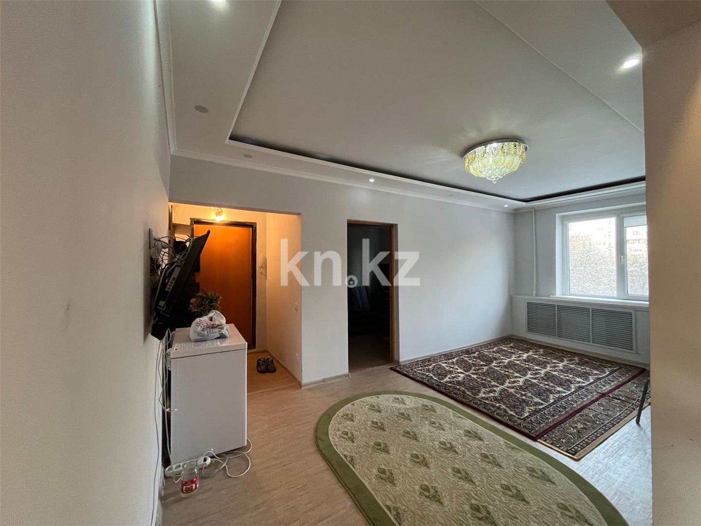 Продажа 3-комнатной квартиры, 64 м², мкр-н Гульдер-1, дом  3 - Продажа трехкомнатных квартир в Караганде на Юго-Востоке фото 1 из 14