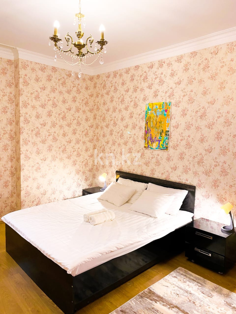 Аренда 3-комнатной квартиры посуточно, 130 м², ул. Кунаева, дом  35/1 - Аренда квартир посуточно в Астане с фото фото 11 из 37