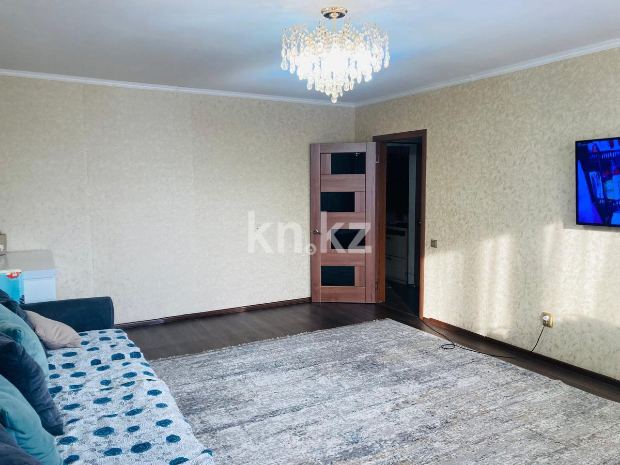 Продажа 3-комнатной квартиры, 80 м², мкр-н Голубые Пруды в Караганде - фото 2