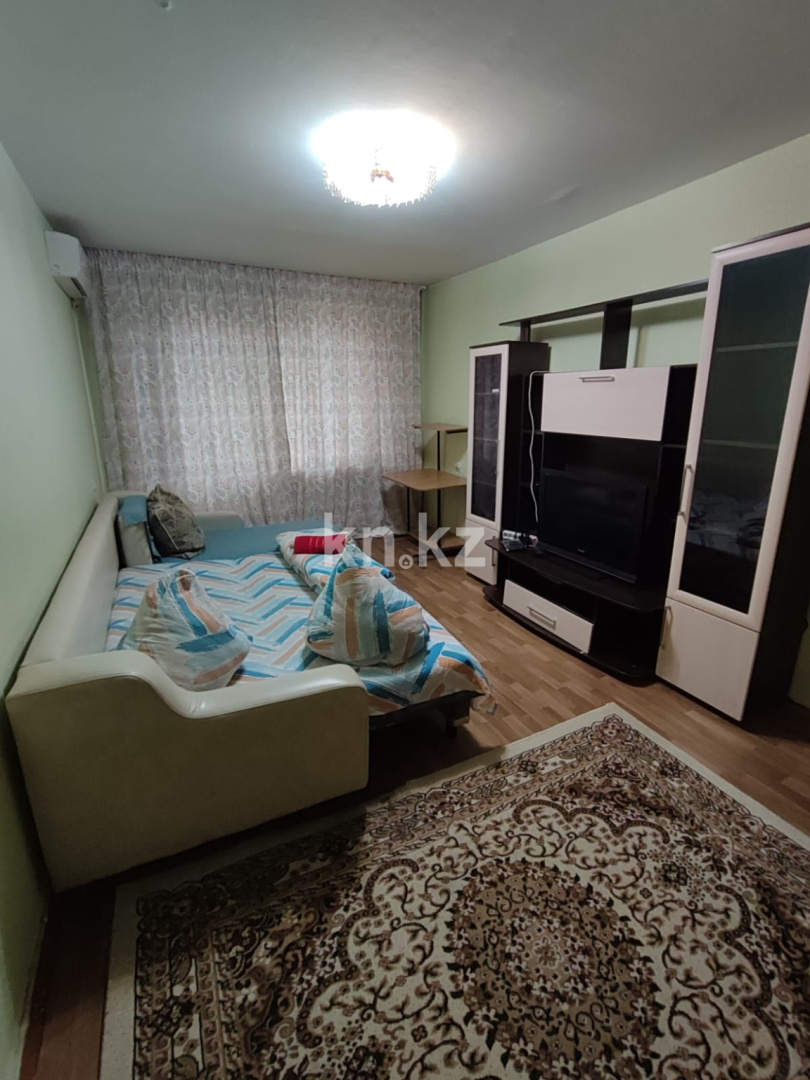Аренда 1-комнатной квартиры посуточно, 32 м², мкр-н Орбита-2, дом  6 - пр. Аль-Фараби - Аренда  однокомнатных квартир посуточно в Алматы с фото фото 1 из 6