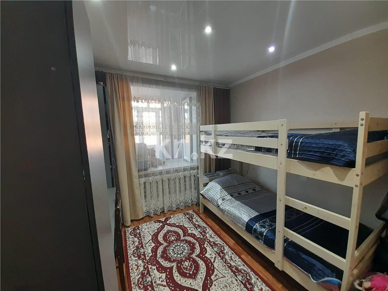 Продажа 3-комнатной квартиры, 60 м² - Продажа квартир в Караганде - страница 2 фото 8 из 26