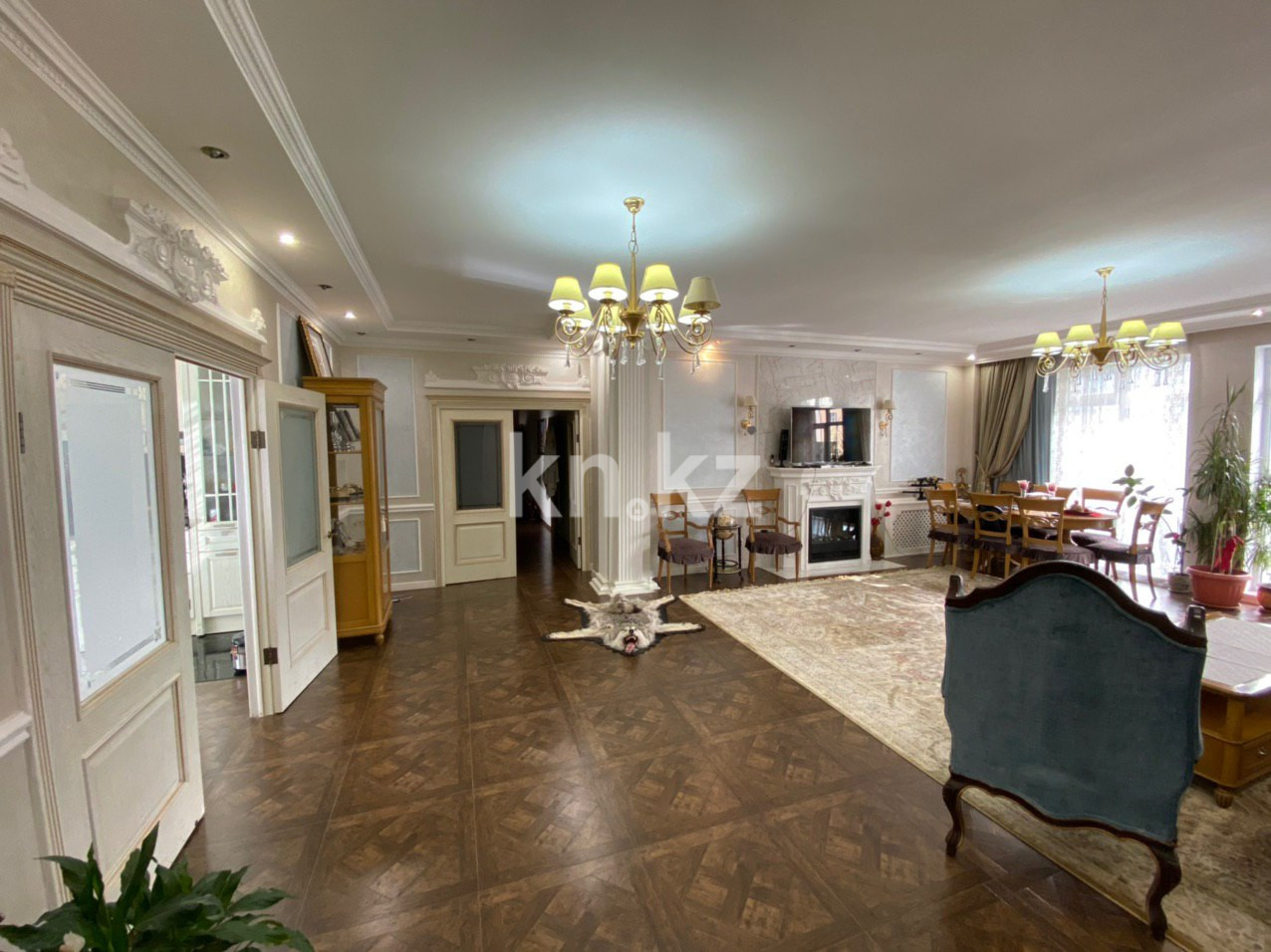 Аренда 5-комнатной квартиры, 210 м², ул. Сарайшык, дом  38 - Аренда квартир помесячно в Казахстане фото 3 из 9