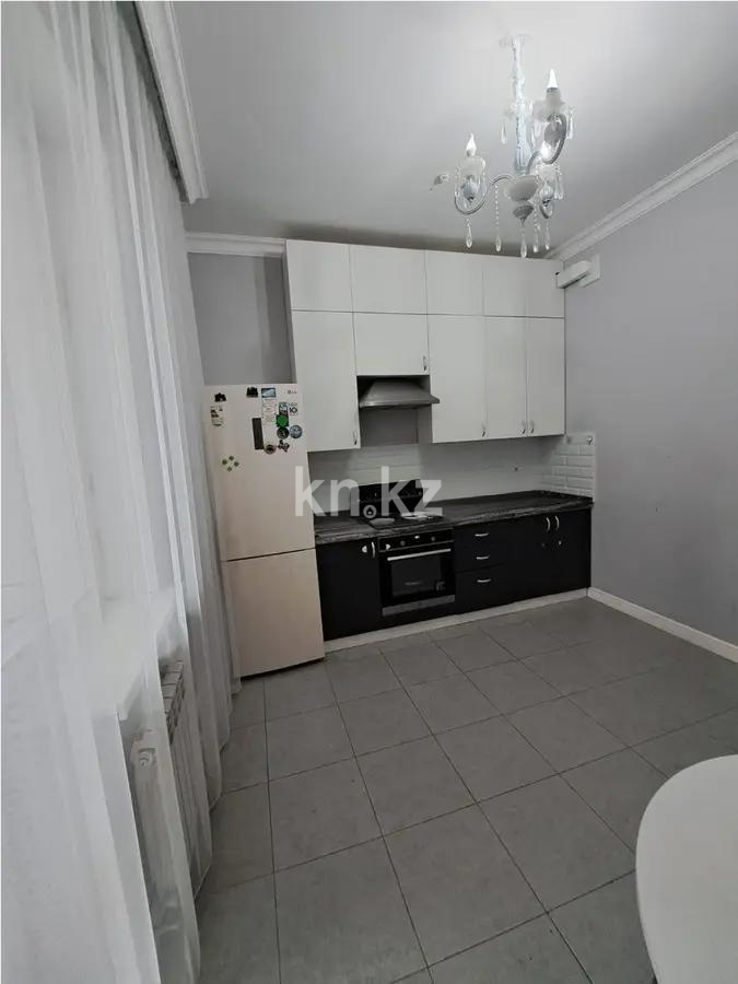 Продажа 2-комнатной квартиры, 65 м², ул. Туркестан, дом  28/2 в Астане - фото 3